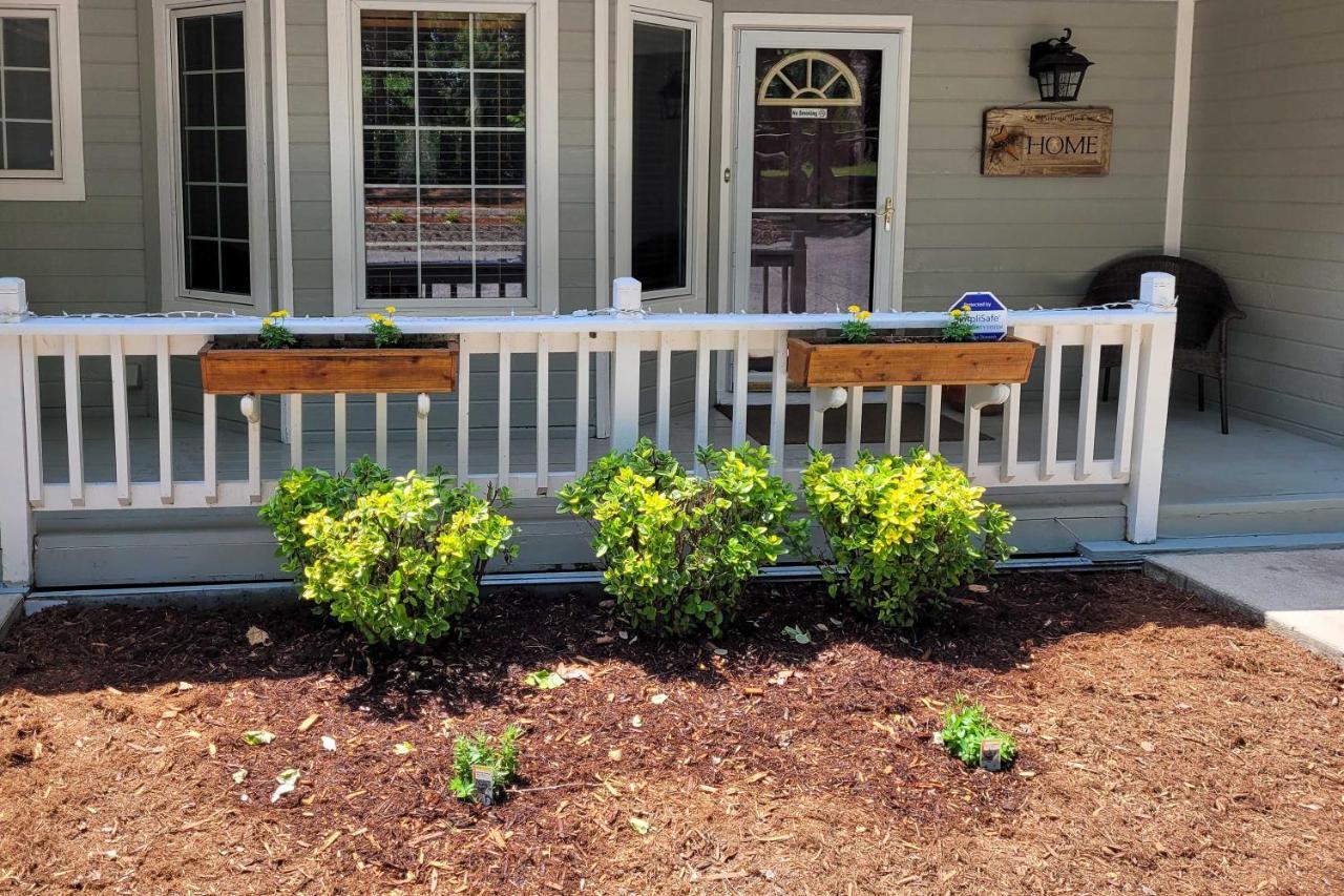 Beautiful Ozark Oasis With Deck Walk To Beaver Lake Rogers Exterior foto